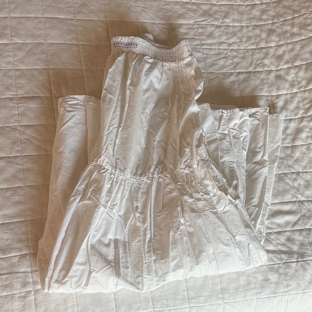 Missguided + White Maxi Skirt